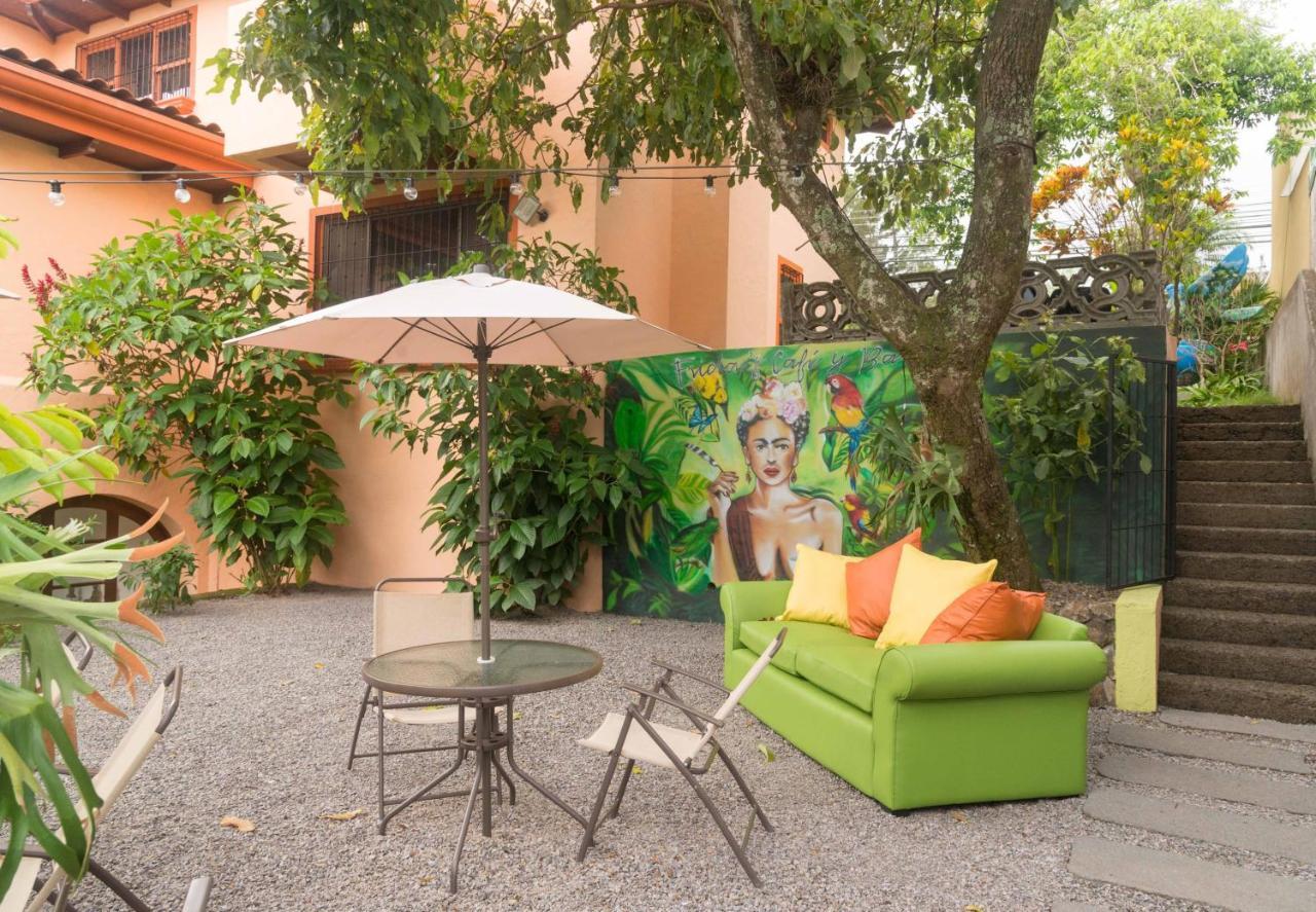 Luna Inn B&B Ciudad Cariari Екстер'єр фото