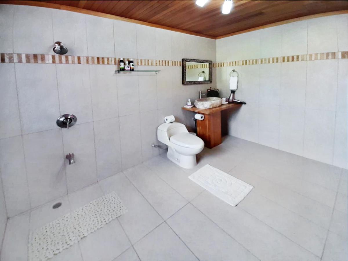 Luna Inn B&B Ciudad Cariari Екстер'єр фото